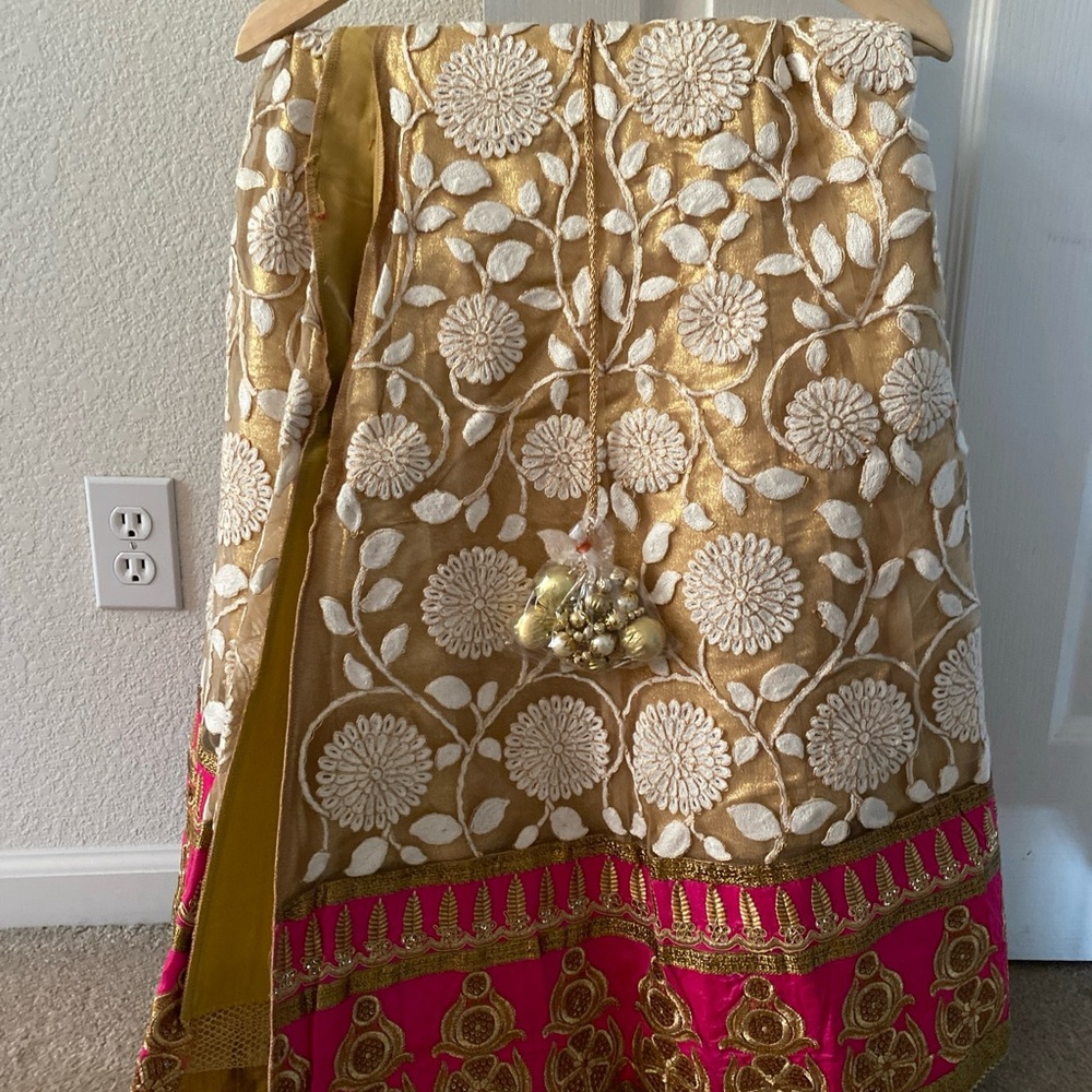 Lehnga and Top, XS, New without Tags